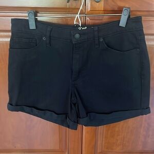 Black jean shorts/never worn
